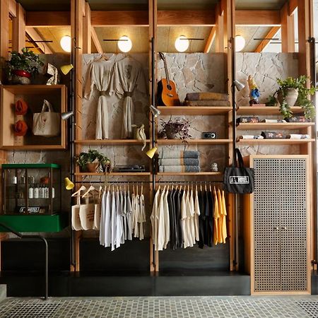 Ace Hotel Sydney Exterior foto The Shop at The Standard East Village