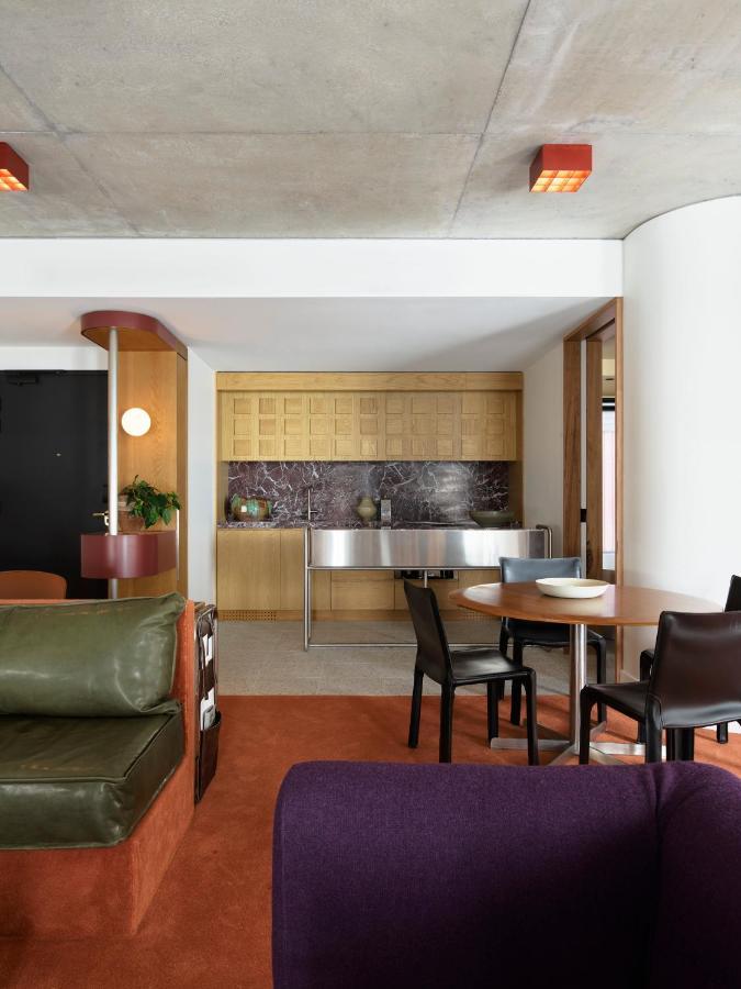 Ace Hotel Sydney Exterior foto The interior of a typical apartment