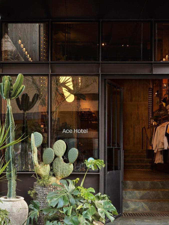 Ace Hotel Sydney Exterior foto The Ace Hotel in Palm Springs